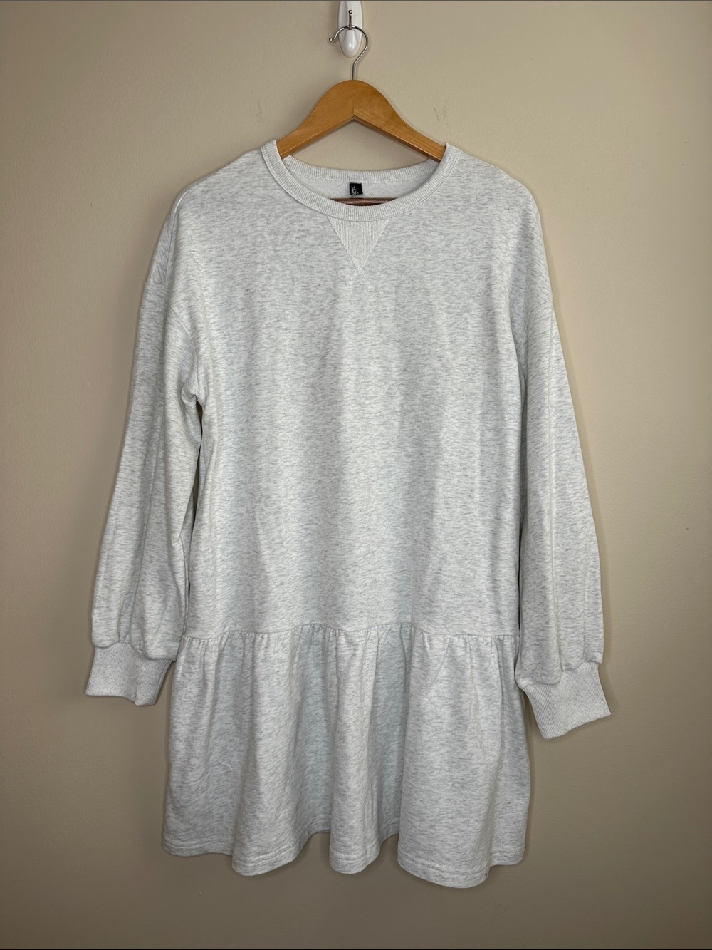 Trendy Queen Light Gray Sweatshirt Mini Dress Size Small
